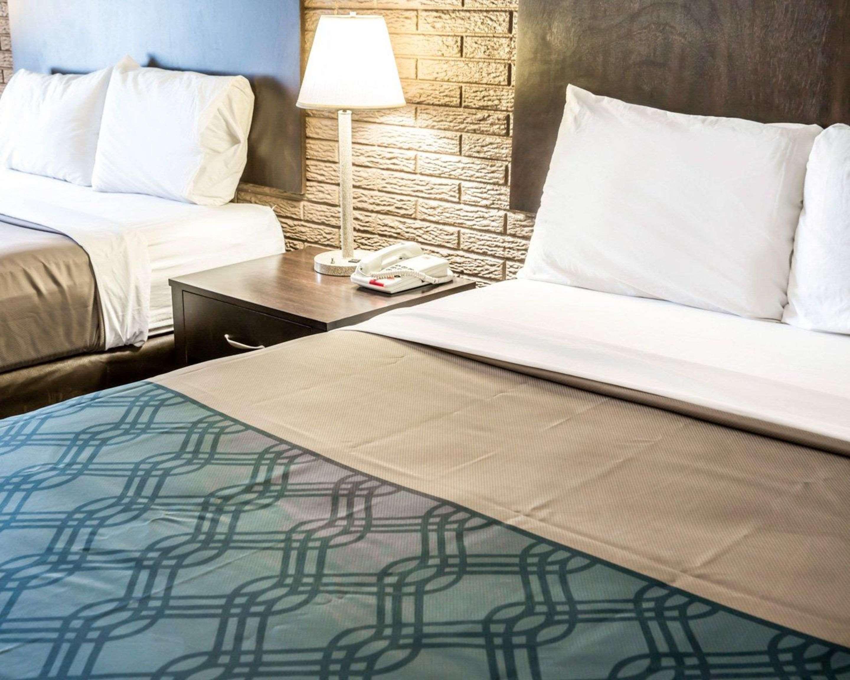 Rodeway Inn & Suites Wilmington North Zewnętrze zdjęcie