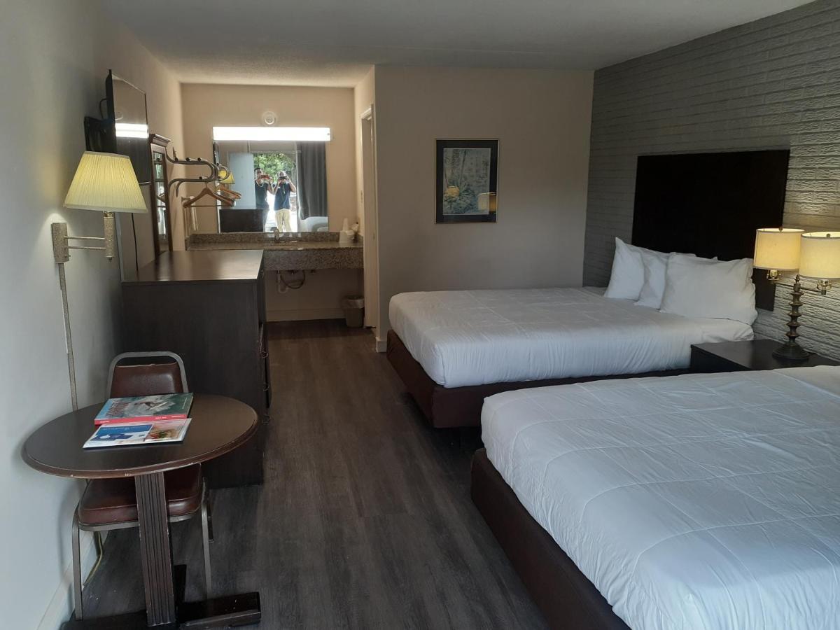 Rodeway Inn & Suites Wilmington North Pokój zdjęcie