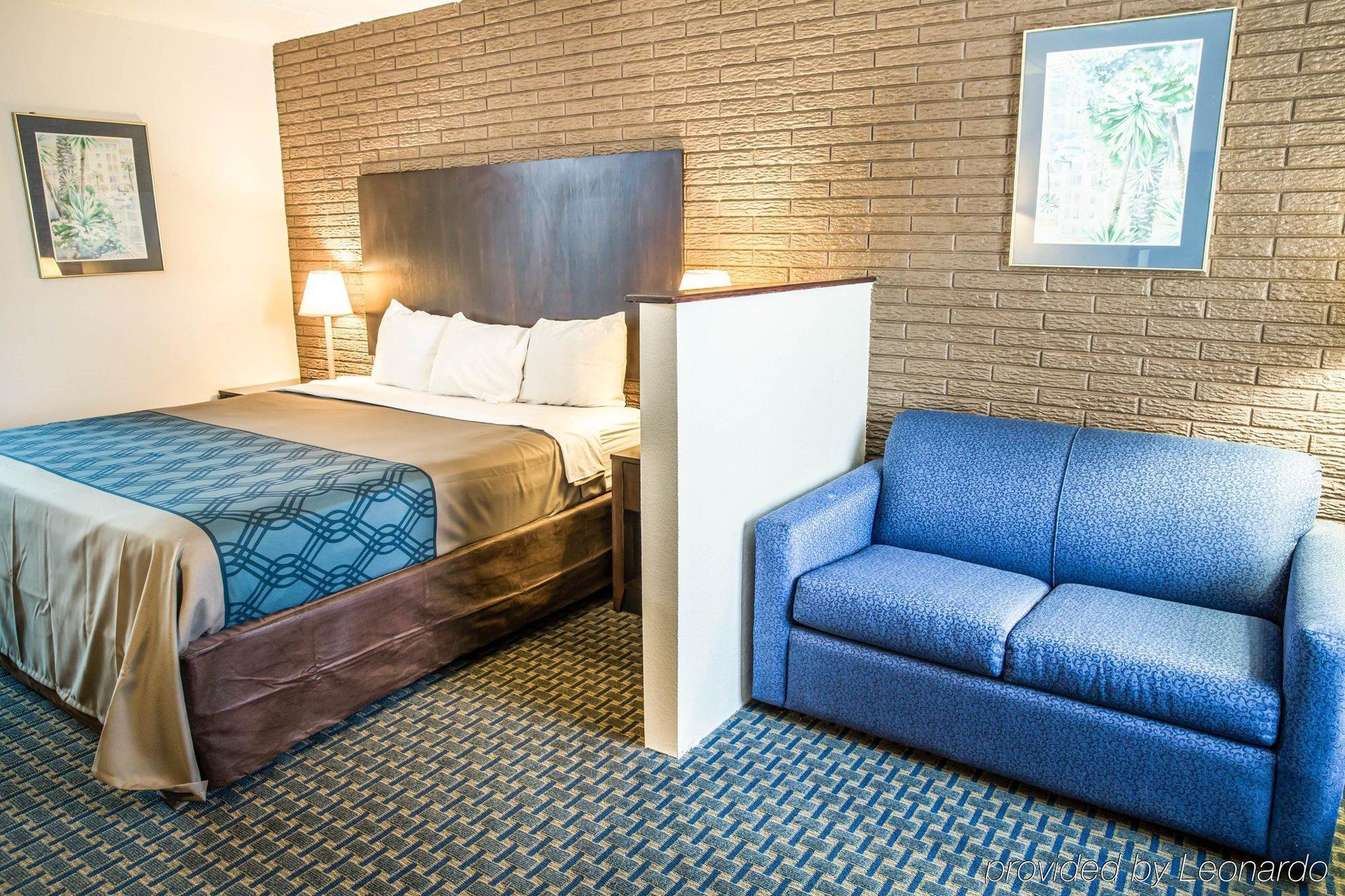 Rodeway Inn & Suites Wilmington North Zewnętrze zdjęcie