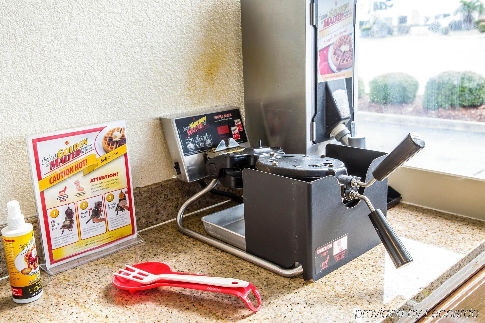 Rodeway Inn & Suites Wilmington North Zewnętrze zdjęcie